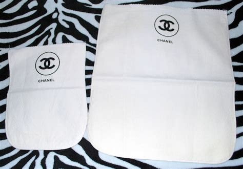 chanel vintage dust bag|how to authenticate chanel bag.